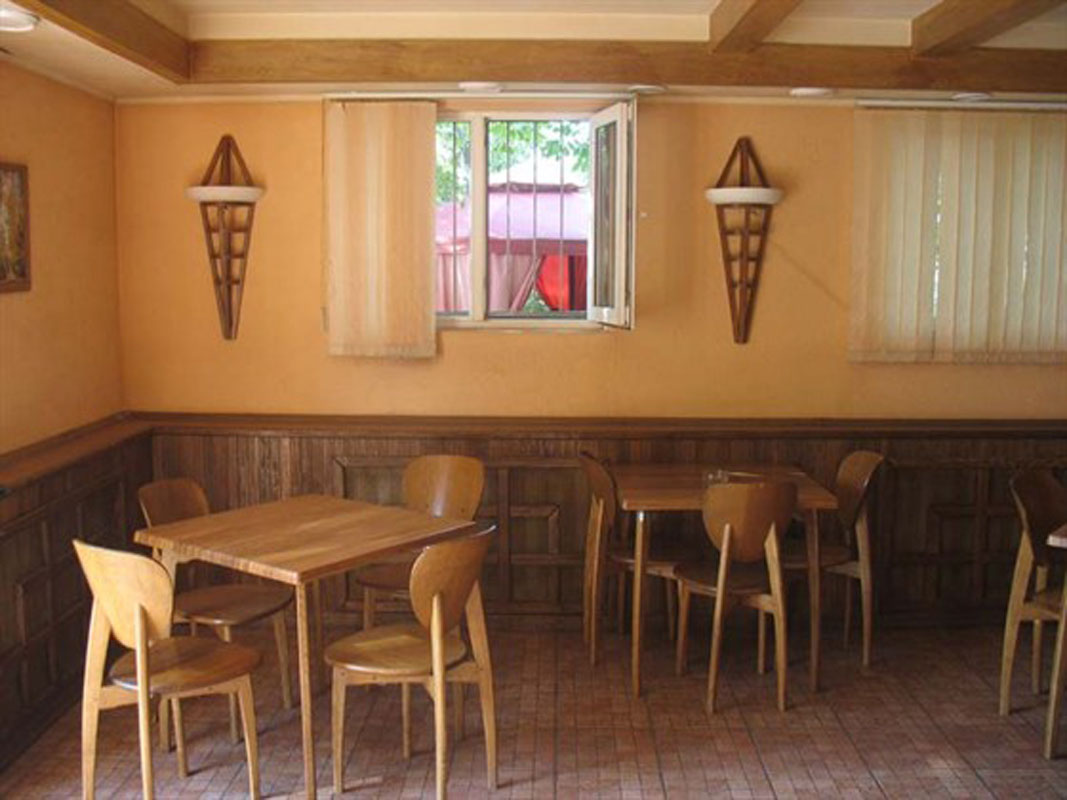 Зал на 70 человек — Севан на Космонавтов