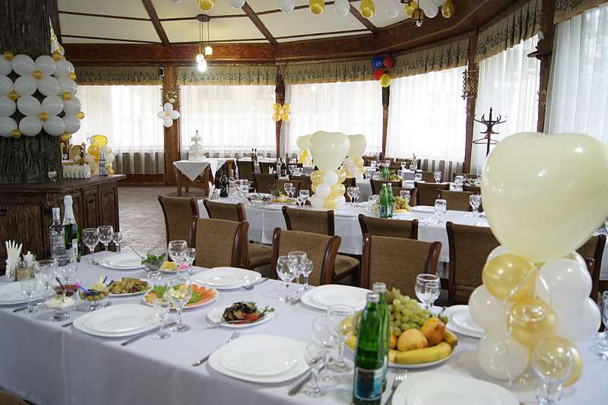 Зал на 250 человек — Ресторан Smirnoff