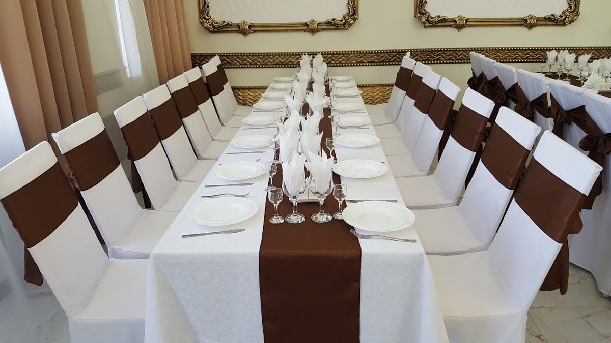 Основной зал — Белый Замок