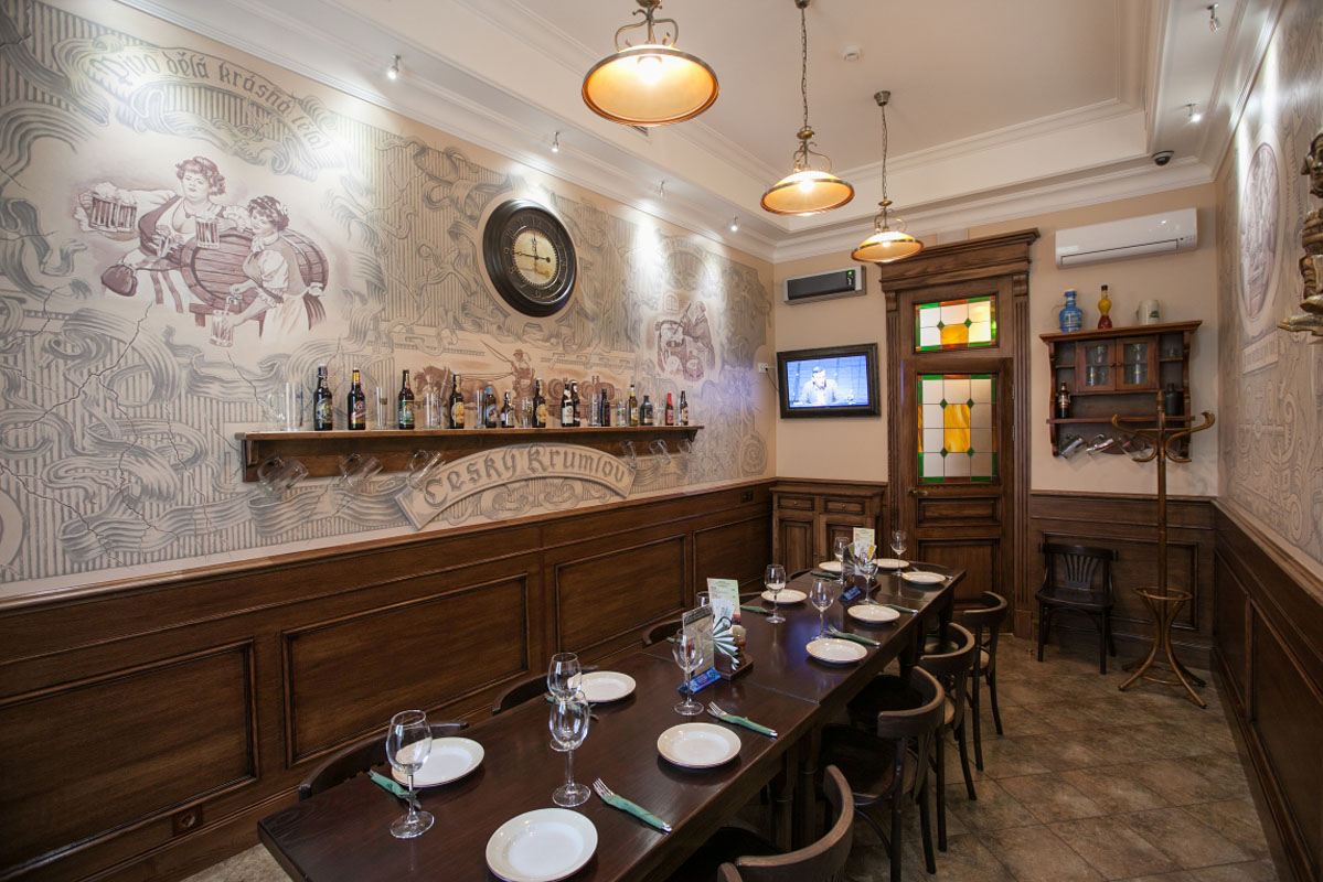 Малый зал — Чески Крумлов