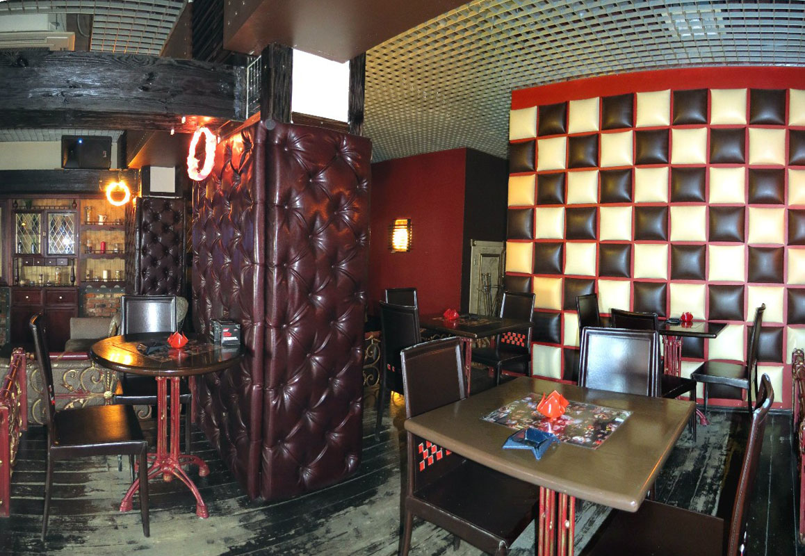 Основной зал — Лосось и Кофе на Большой Московской улице