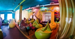 Основной зал