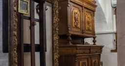 Основной зал