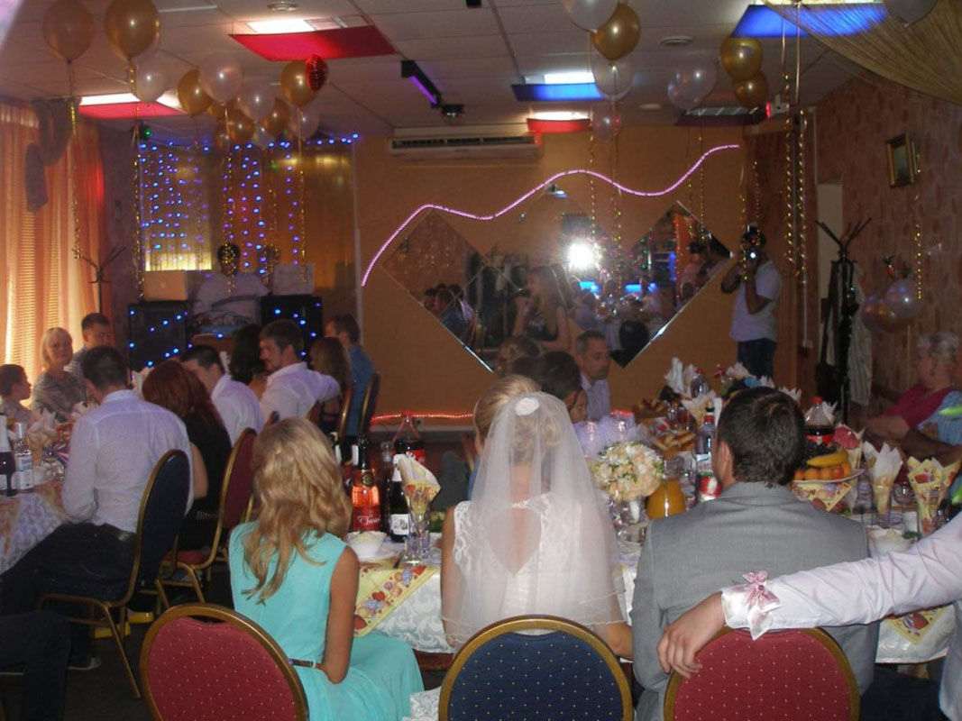 Основной зал — Кафе Анита