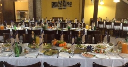 Зал на 100 человек