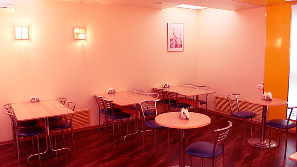 Основной зал — Кафе Антарес