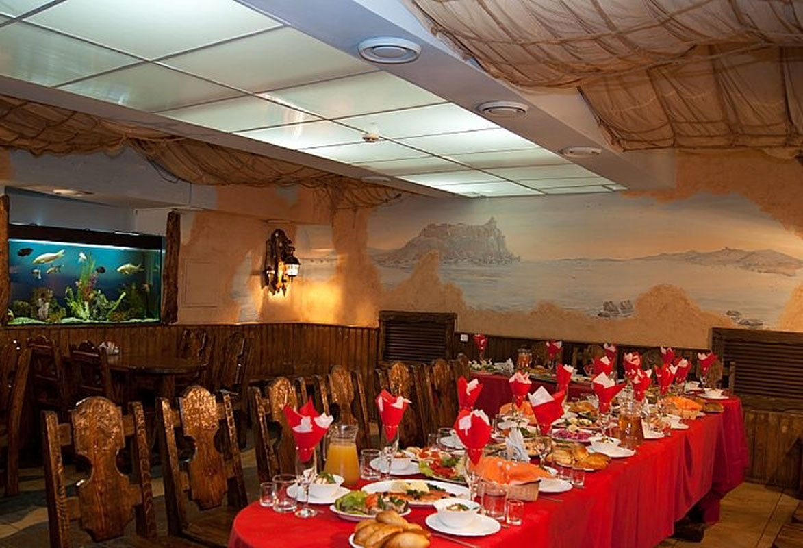 Кафе Чайка — Основной зал, фото банкетного зала