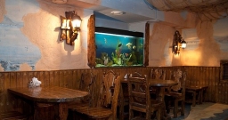 Основной зал — интерьер зала