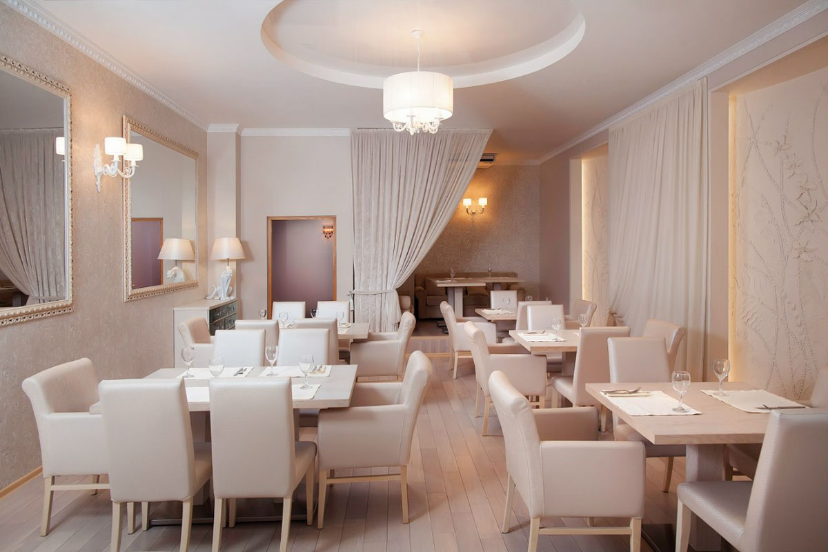 Зал на 100 человек — Орхидея