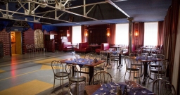 Основной зал