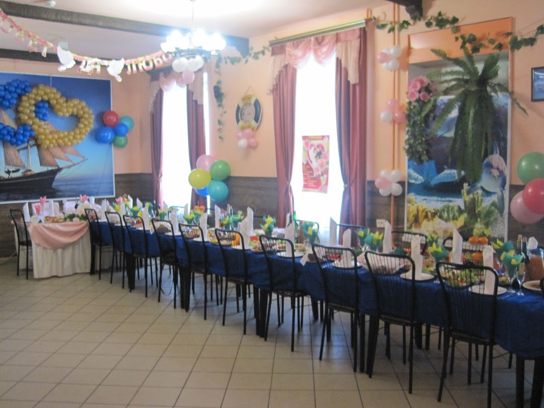 Основной зал — Королевский Фрегат