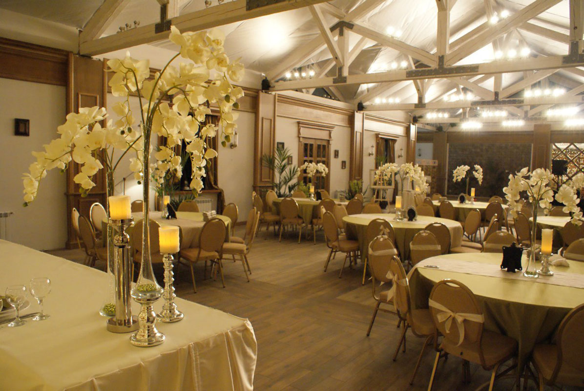 Зал на 100 человек — Отель Новый