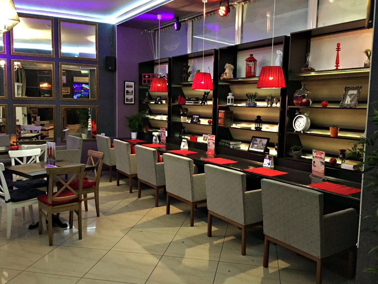 Вкусный Домъ — Основной зал, фото банкетного зала