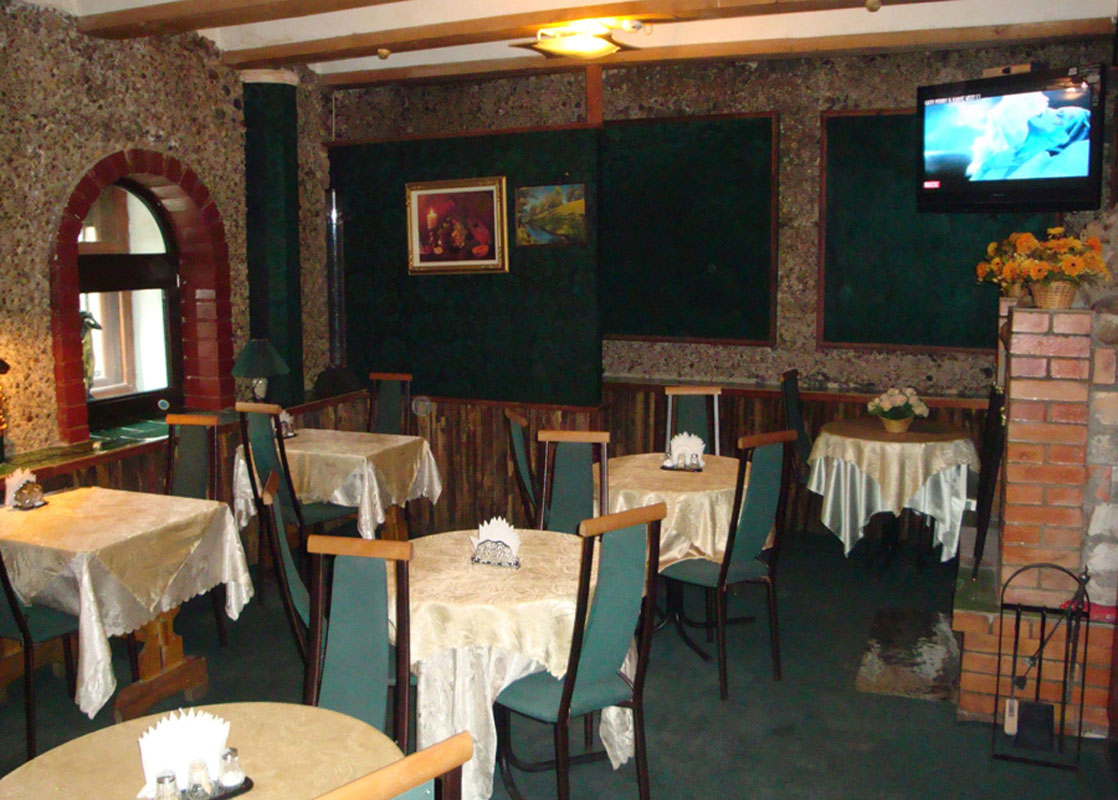 Основной зал — Кафе Тайна