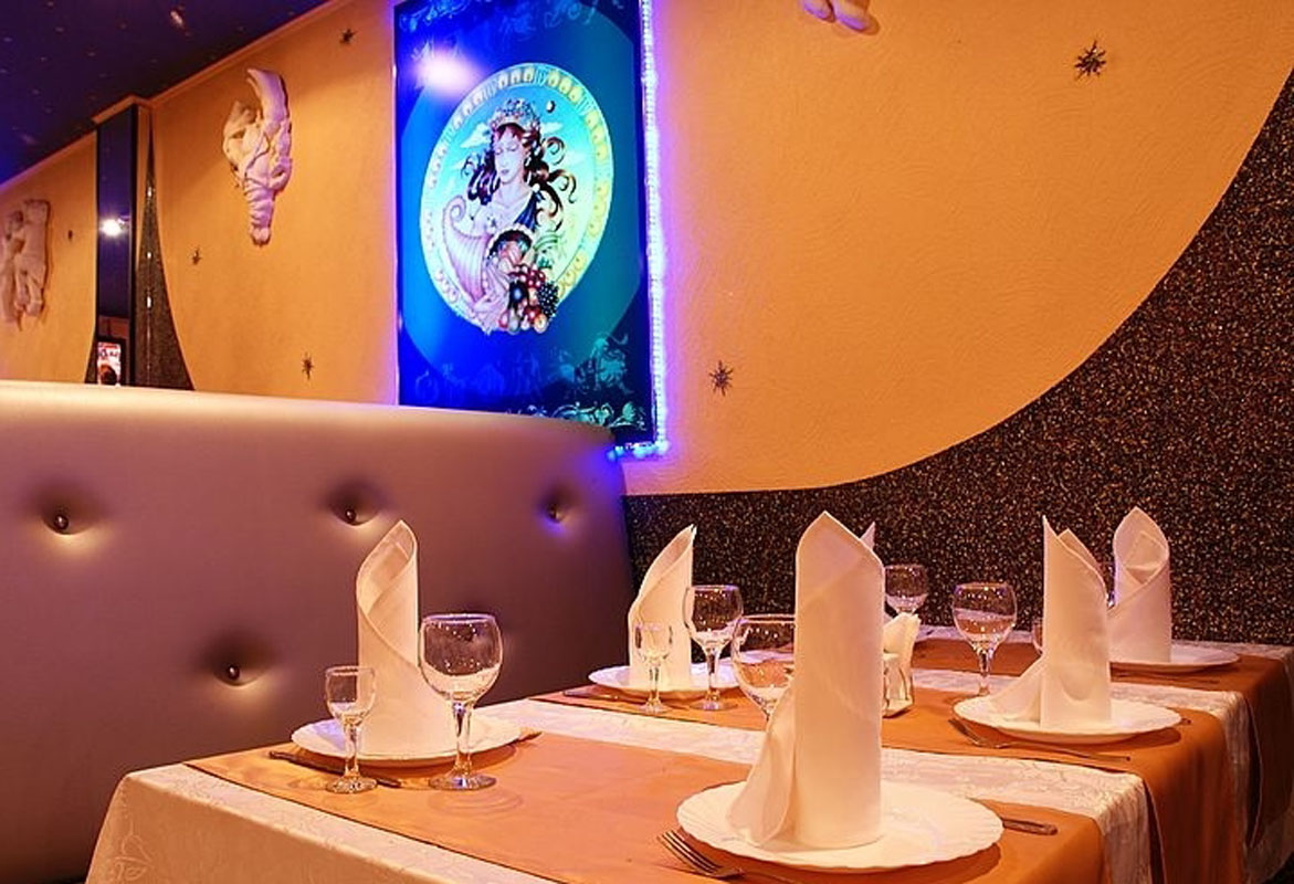 Основной зал — Кафе Зодиак
