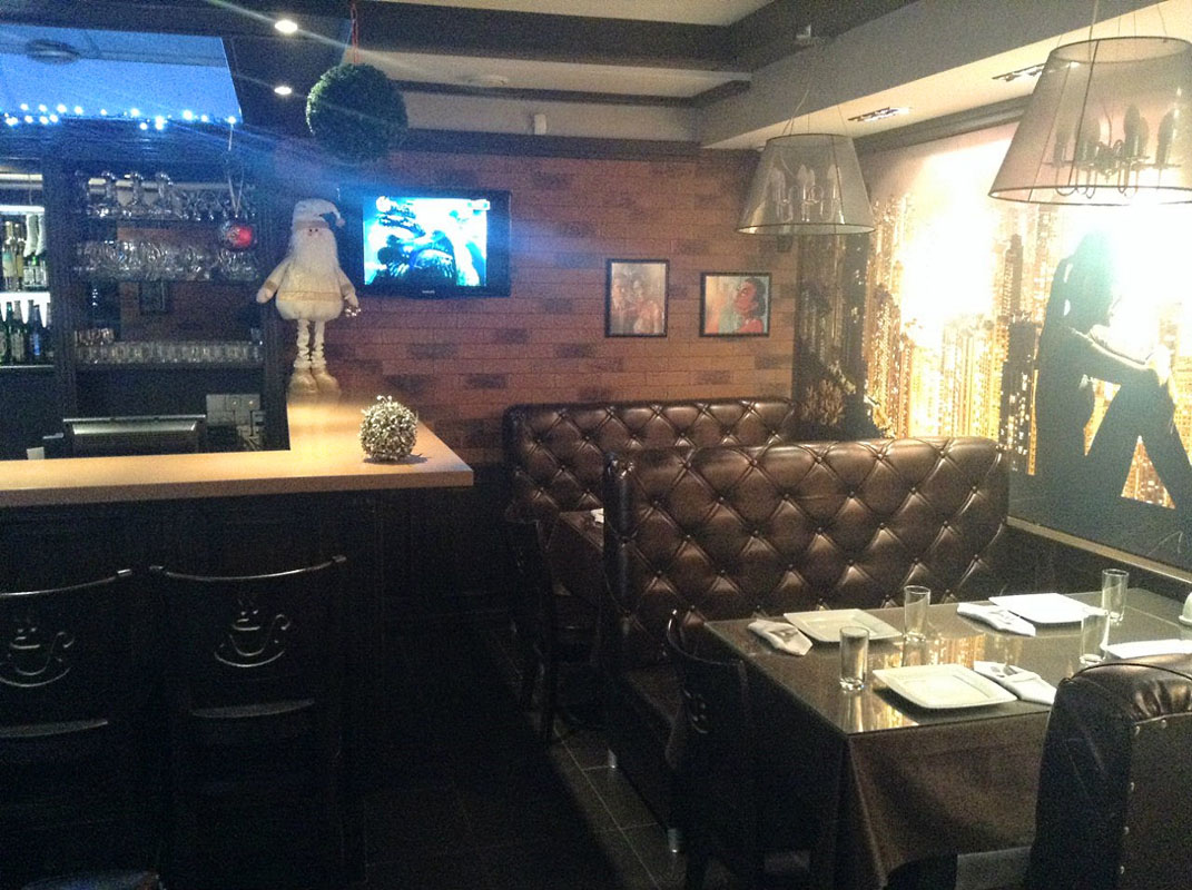 Основной зал — Любовное настроение