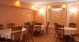 Основной зал