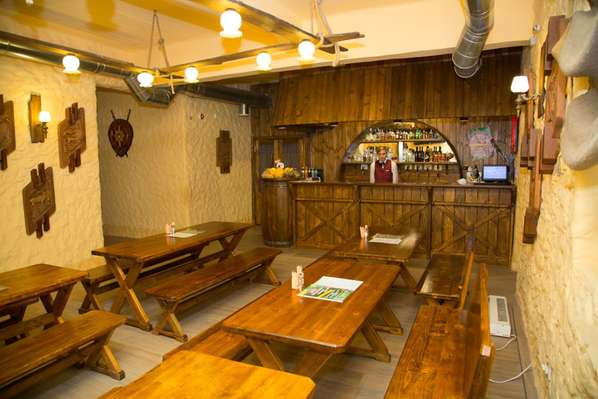 Основной зал — Пивной бар Сова