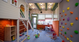 Основной зал