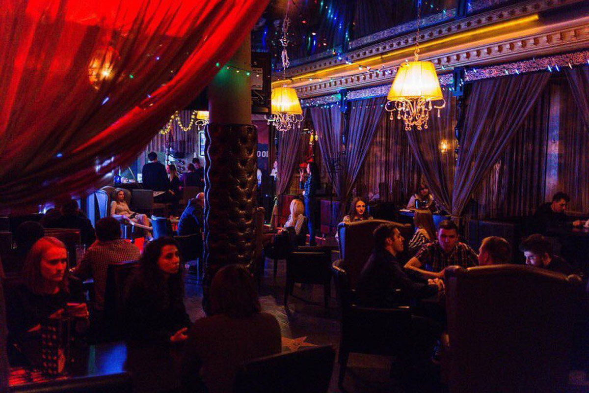 Основной зал — Черчилль холл