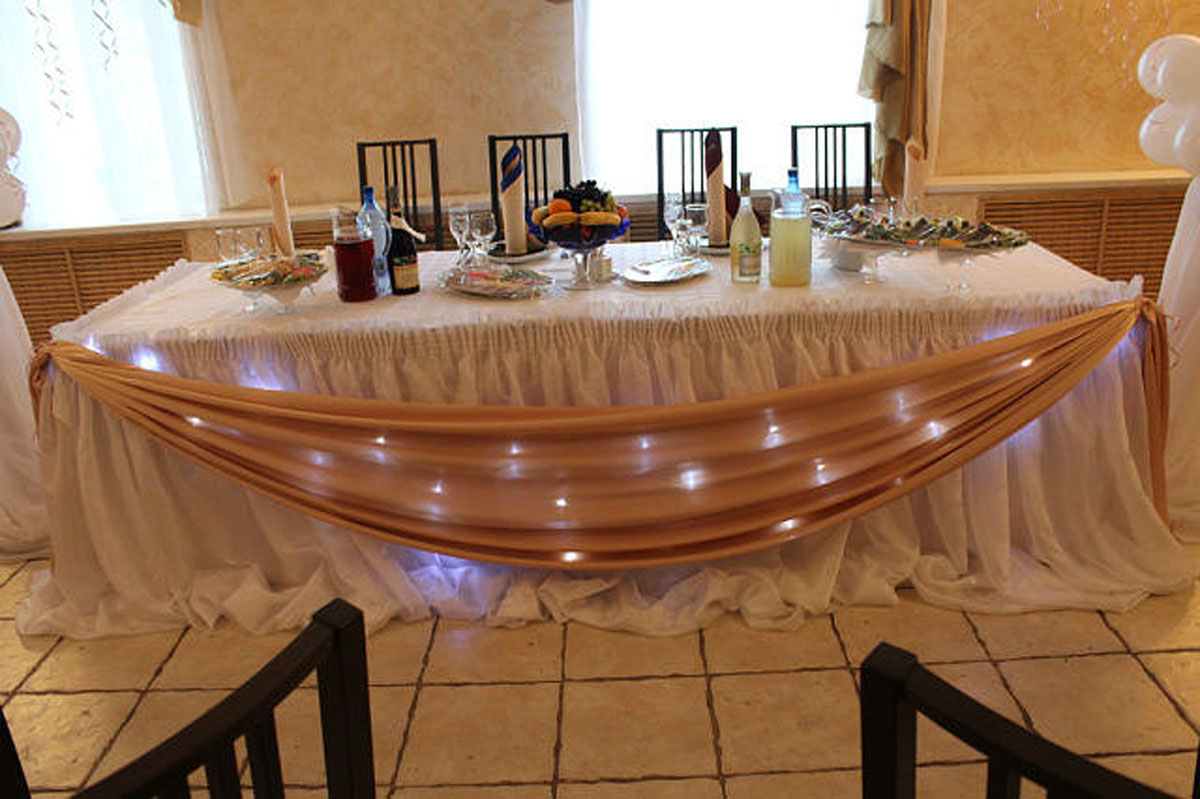 Основной зал — Кристина