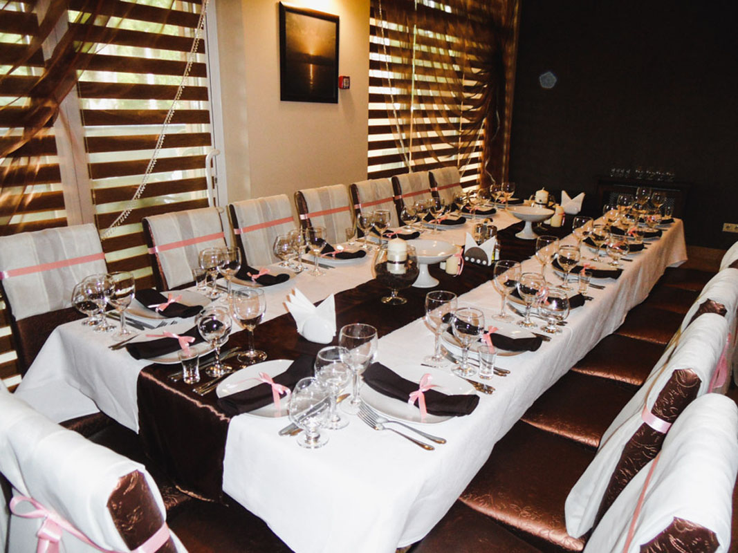 Основной зал — Аврора