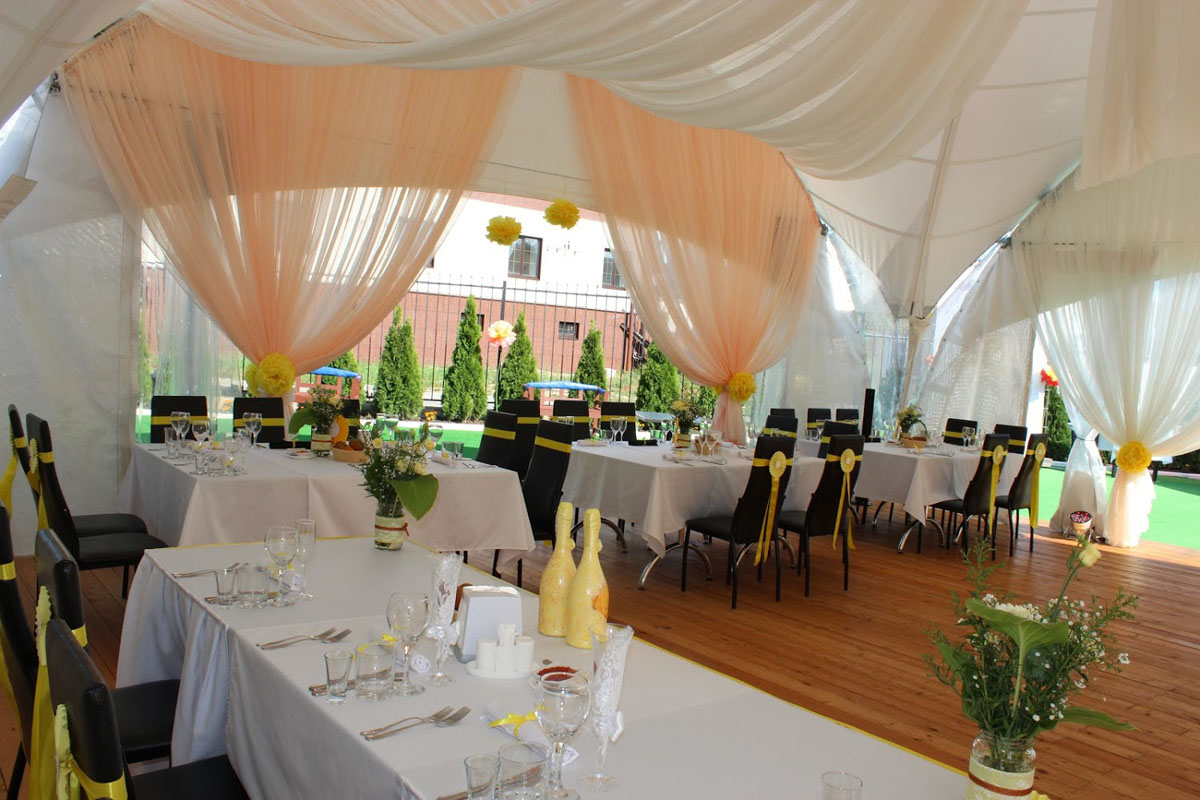 Зал на 80 человек — Чаплин