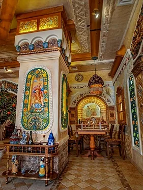 Основной зал — La Cantine Russe