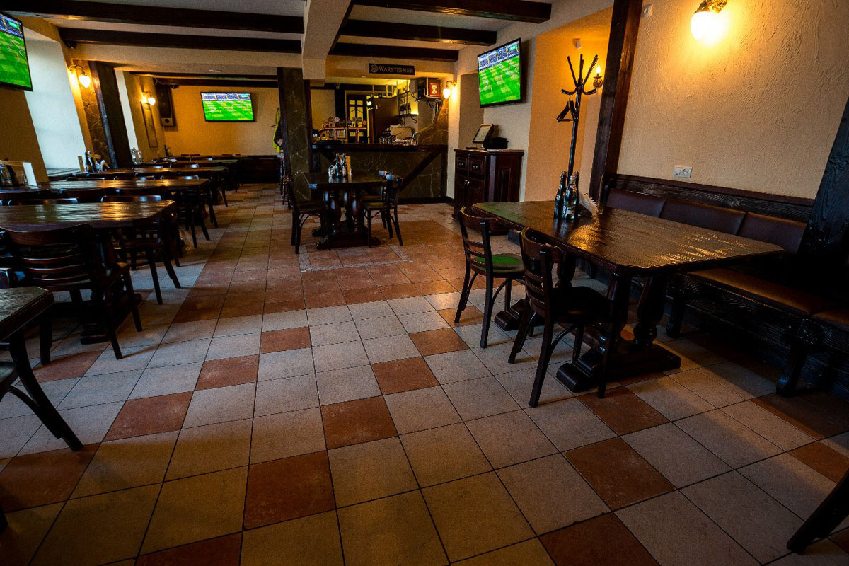 Основной зал — Винкель