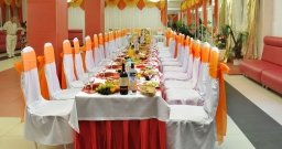 Основной зал