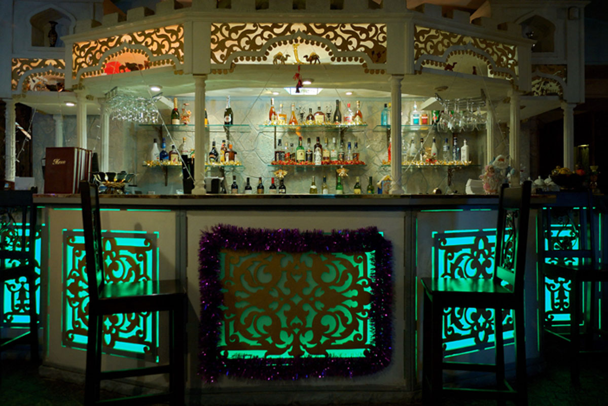 Основной зал — Шелковый путь