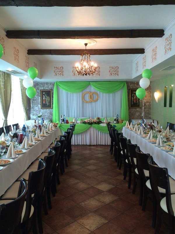 Основной зал — Фарфалина