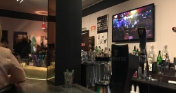 Основной зал