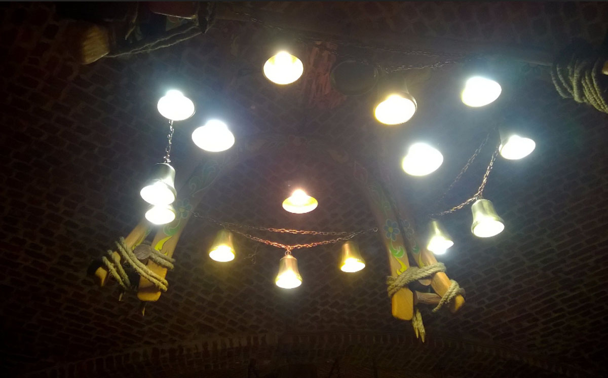 Основной зал — Каретный двор