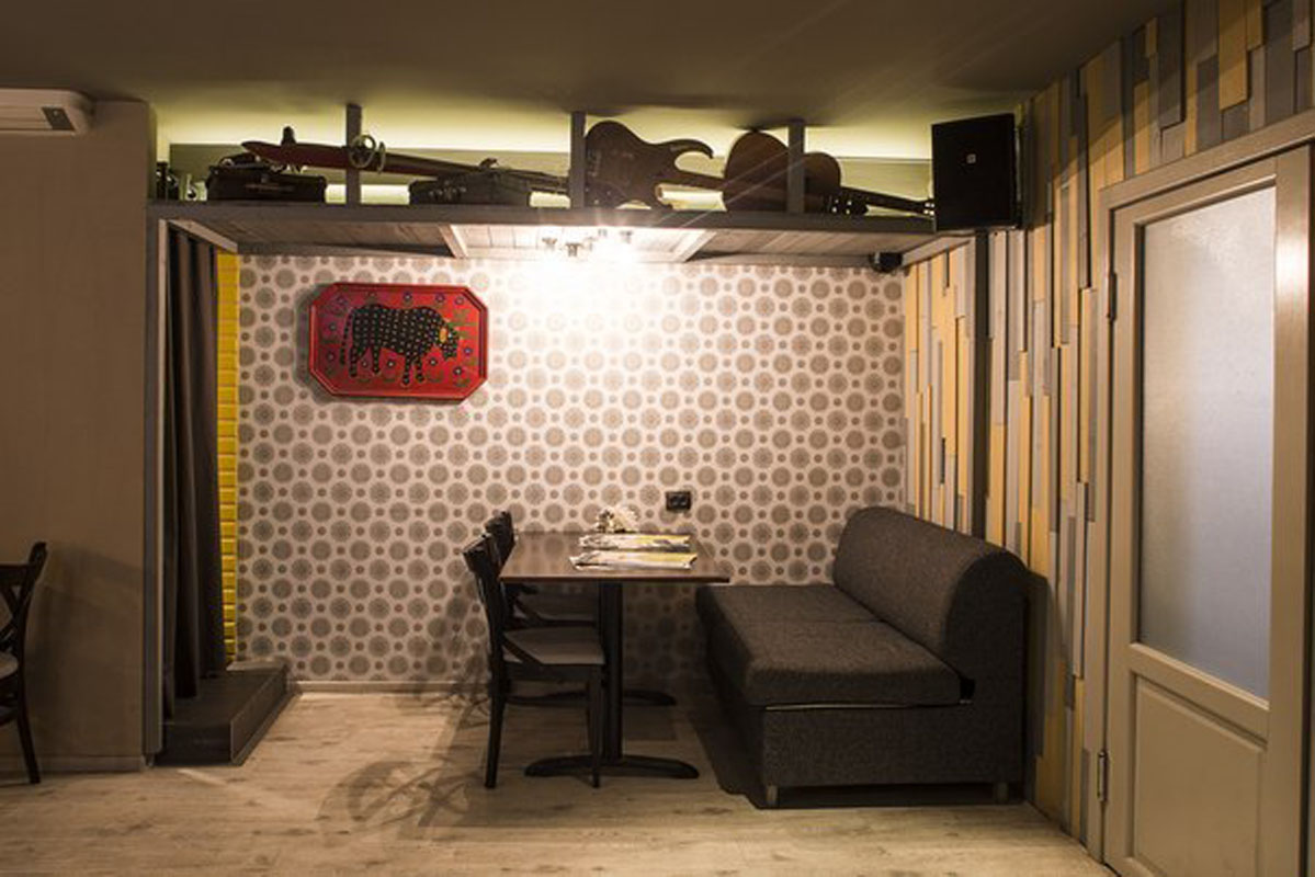 Основной зал — Сны дворника Петрова