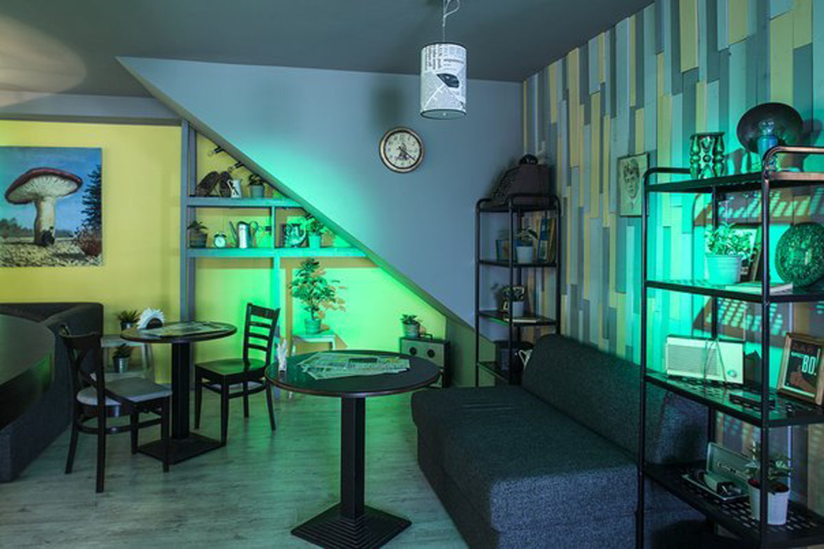 Основной зал — Сны дворника Петрова