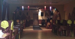 Основной зал — интерьер зала