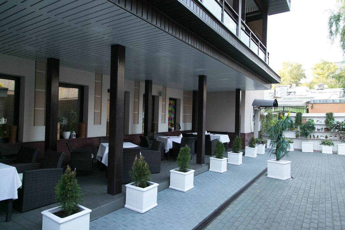 Веранда на первом этаже — Маэстро