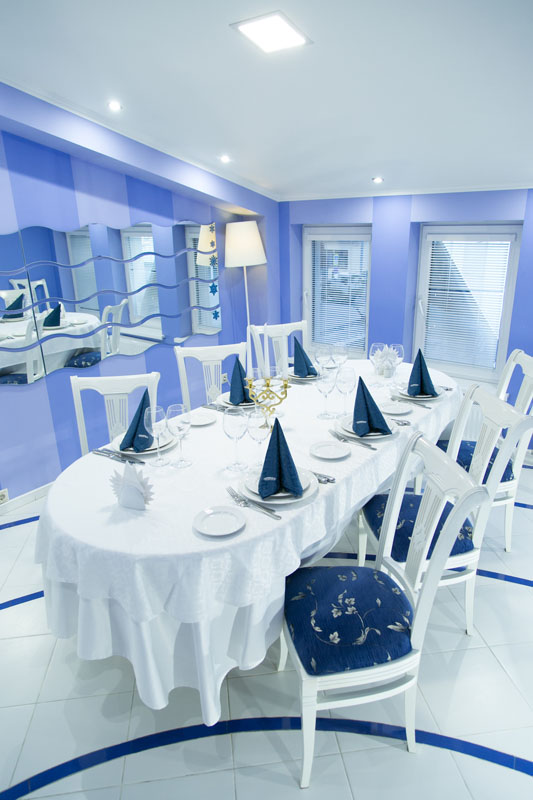 Морской зал — Маэстро