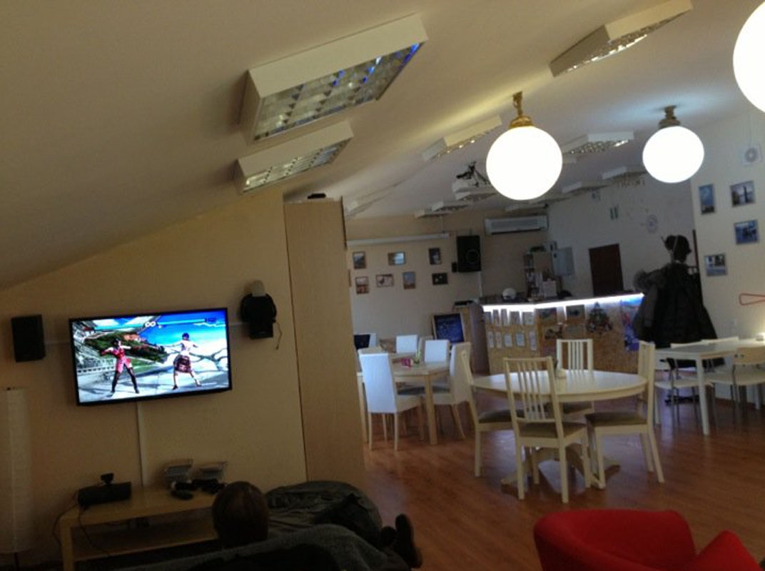 Основной зал — На чердаке