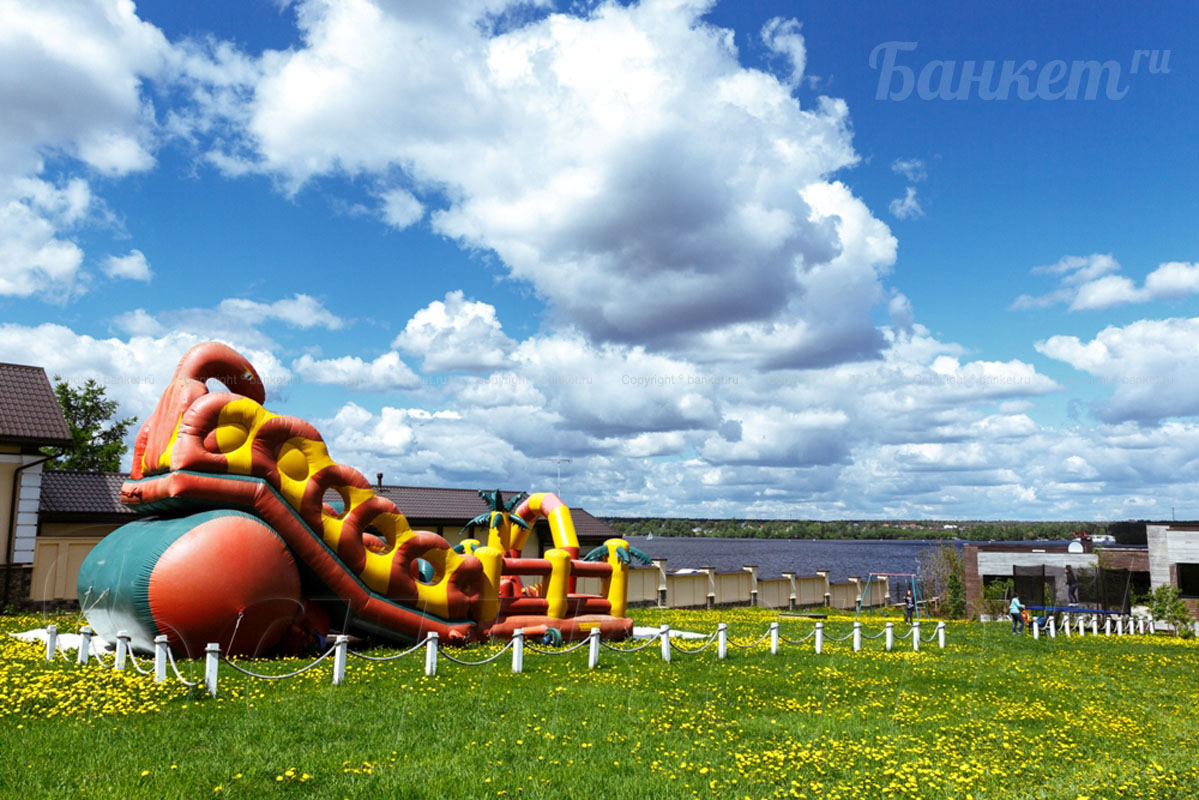 Шатёр 400 кв.м — Поместье Галс