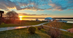 Шатёр 100 кв.м. (на воде) — подробнее о зале