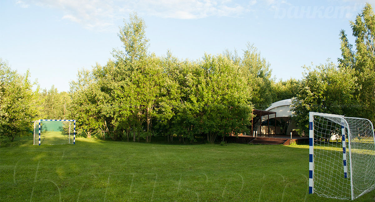 Шатёр (100 кв.м.) в зелёной зоне — фото 6