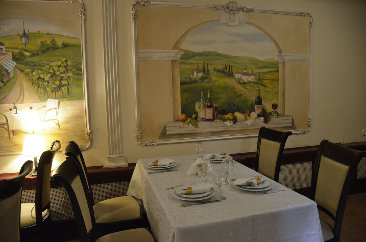 Зал на 60 человек — Фламинго