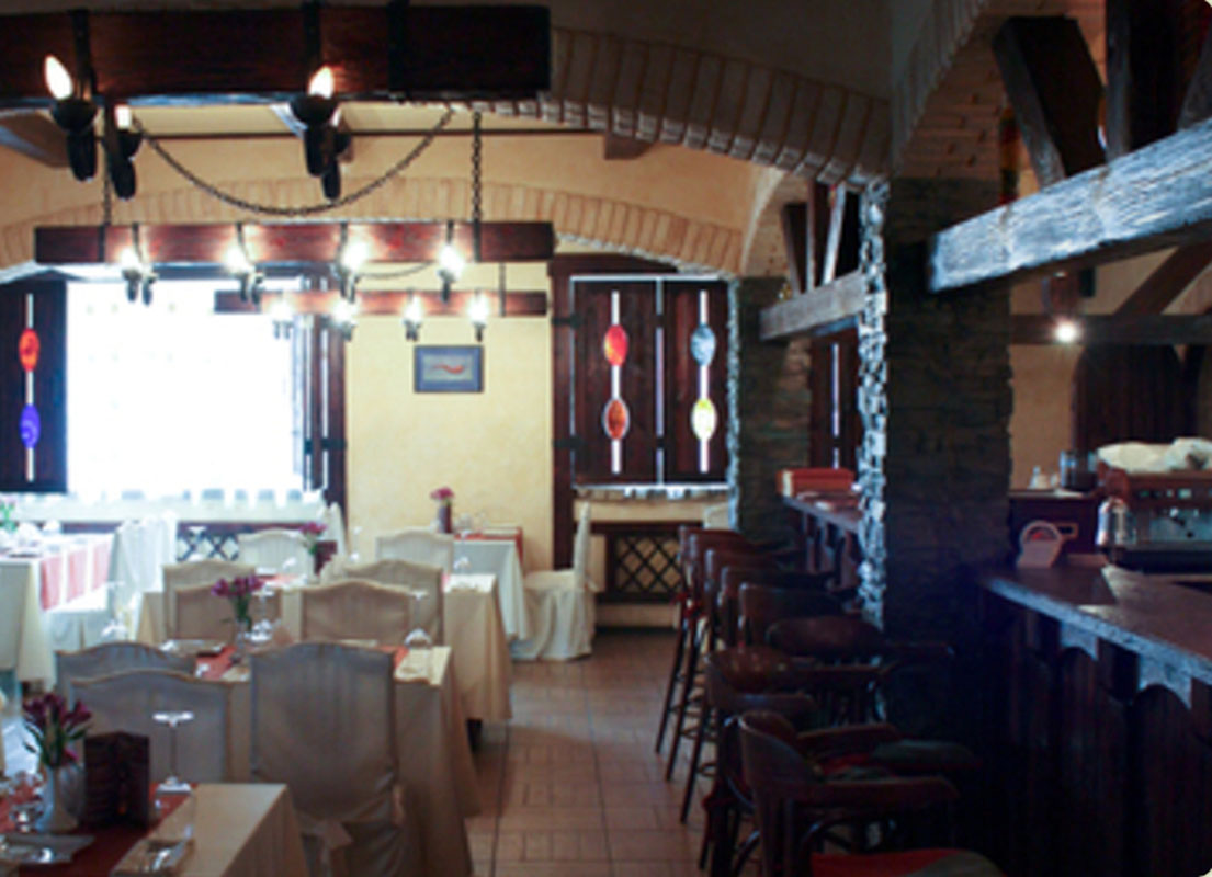 Основной зал — Перчик