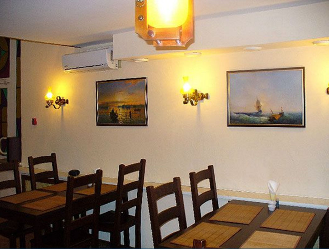 Основной зал — Гавань