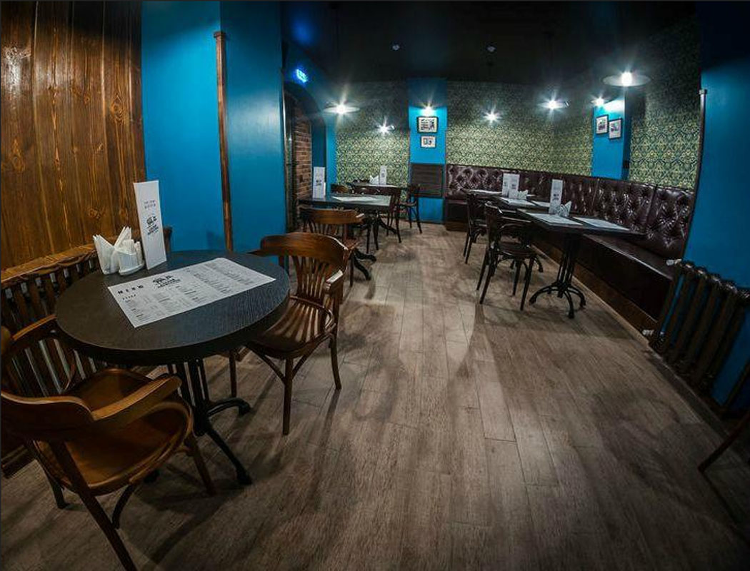 Основной зал — Слепой поросенок