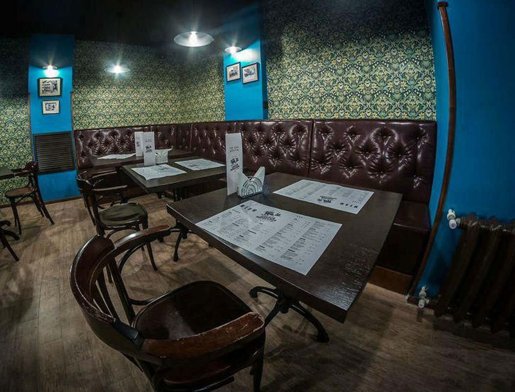 Основной зал — Слепой поросенок