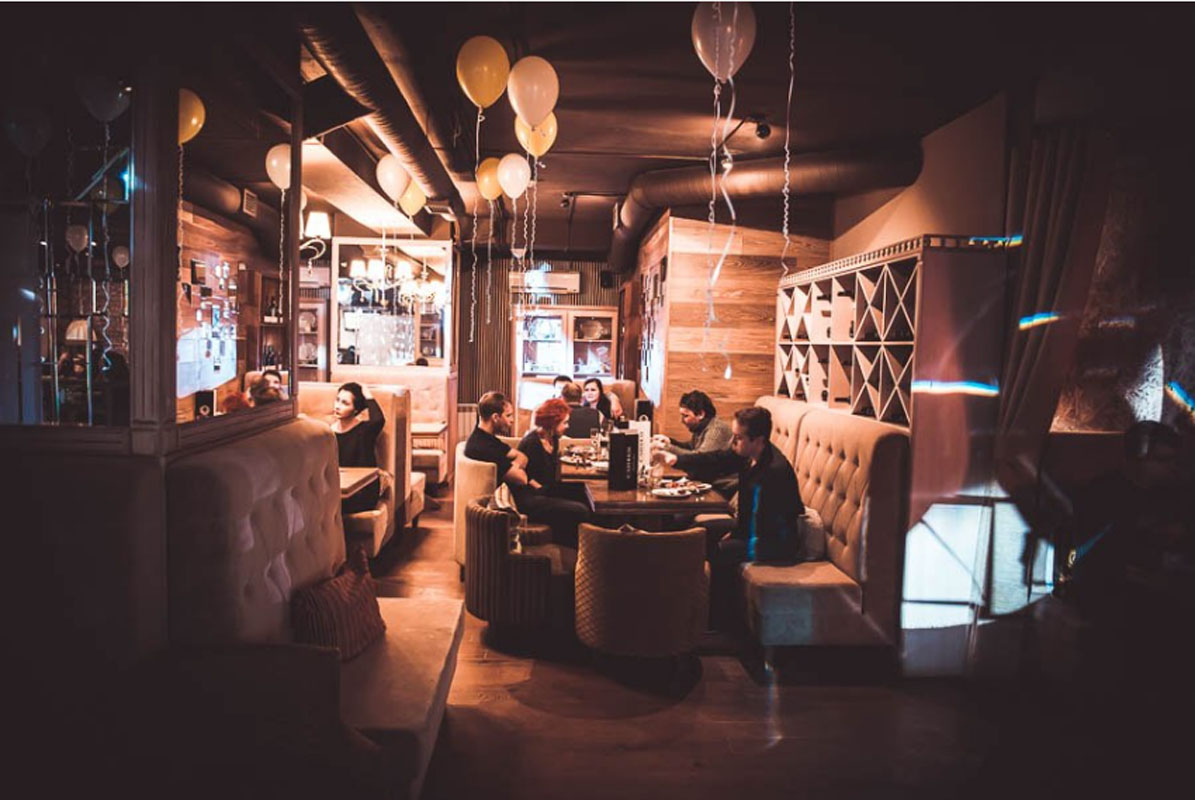 Основной зал