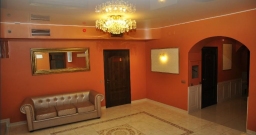 Основной зал